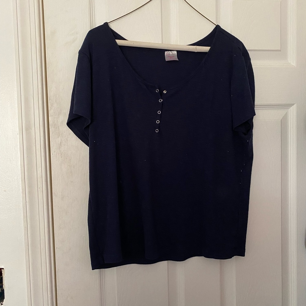 Navy blue top
